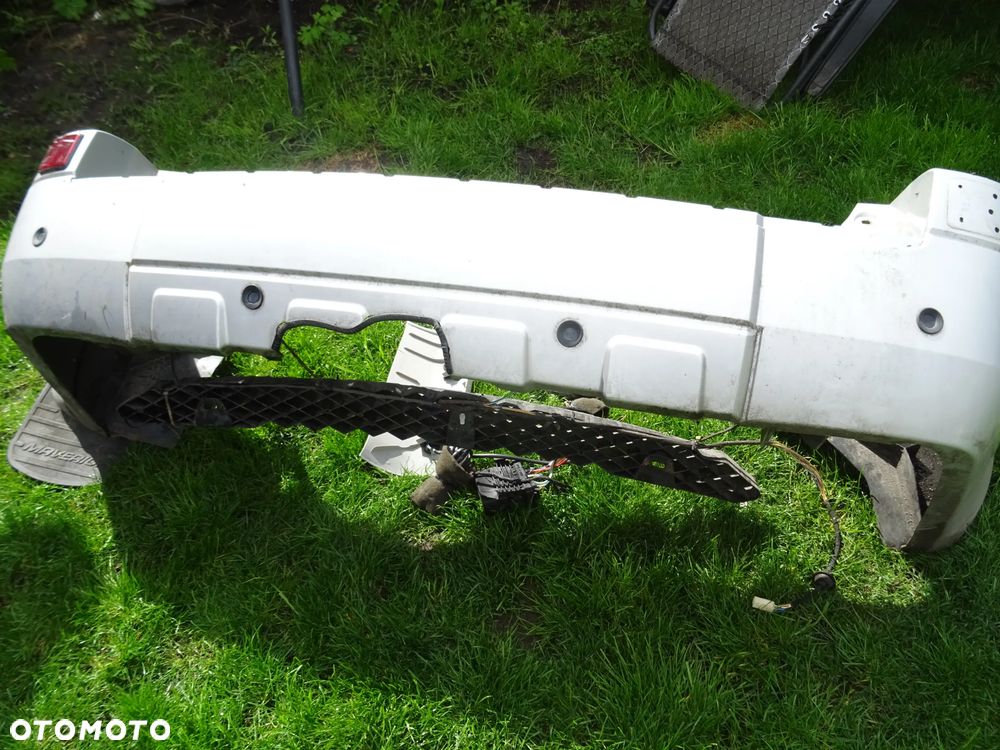 WYPRZEDAZ FORD MAVERICK LIFT ZDERZAK TYLNY CZUJNIK PARKOWANIASREBNY PRZEDNI CZESCI ROZNE - 7