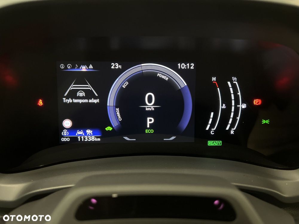Lexus LBX 1.5 Hybrid - 24