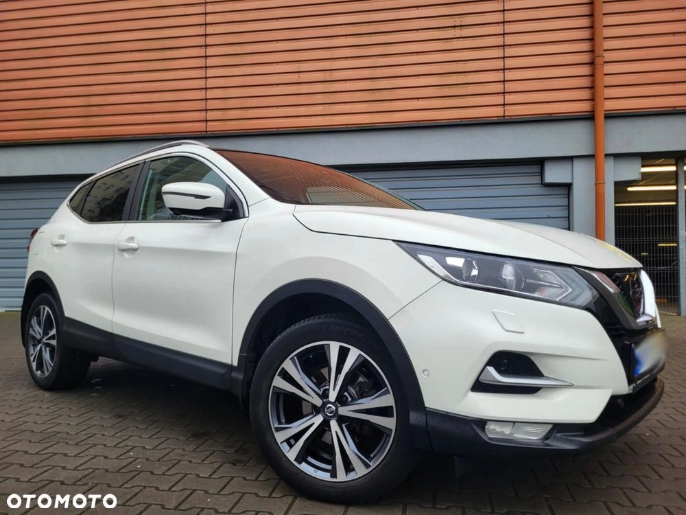 Nissan Qashqai 1.2 DIG-T N-Connecta - 1