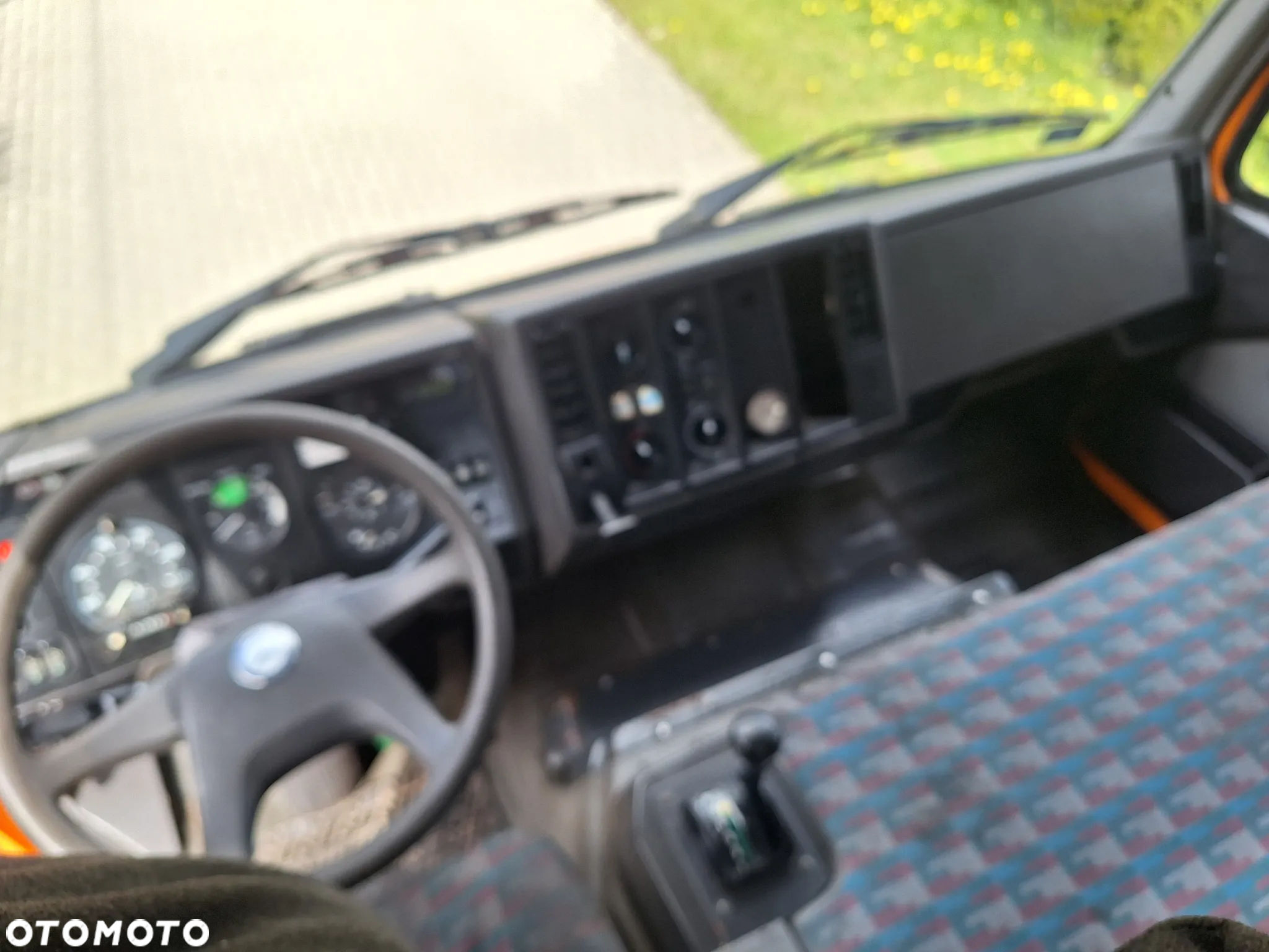 Mercedes-Benz 1824 SK - 9