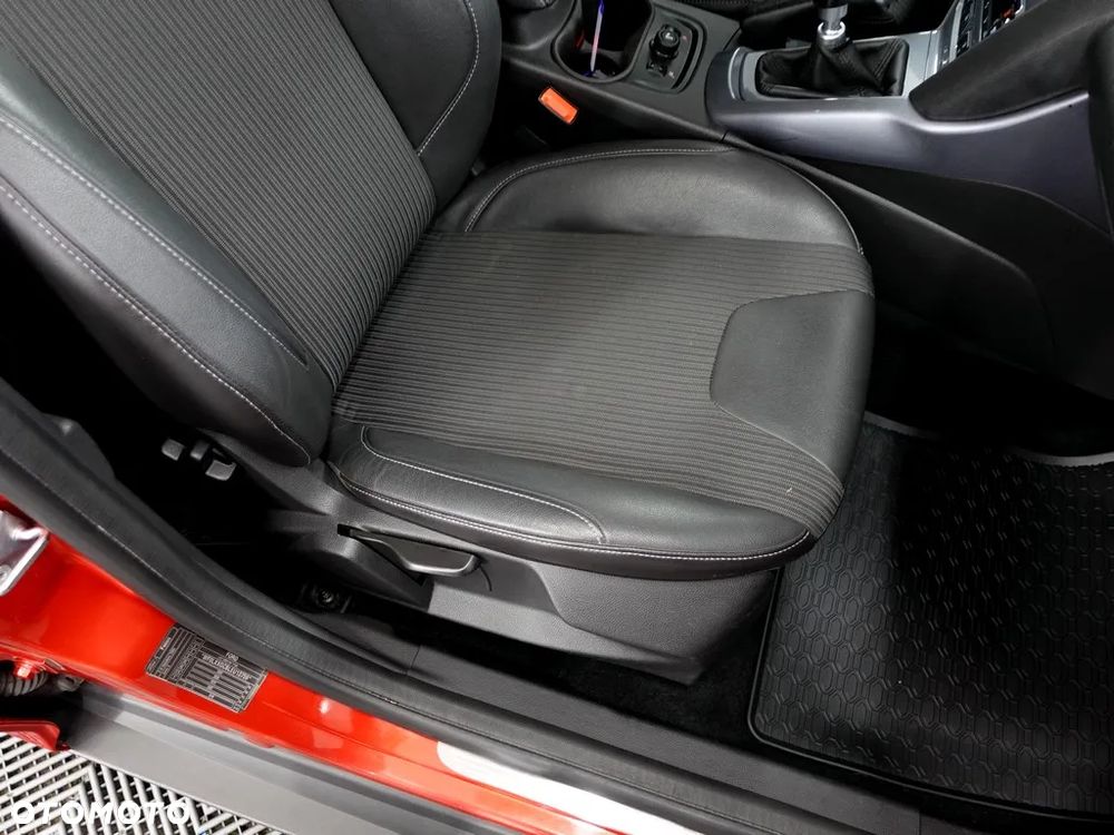 Ford Focus 2.0 TDCi Titanium - 12