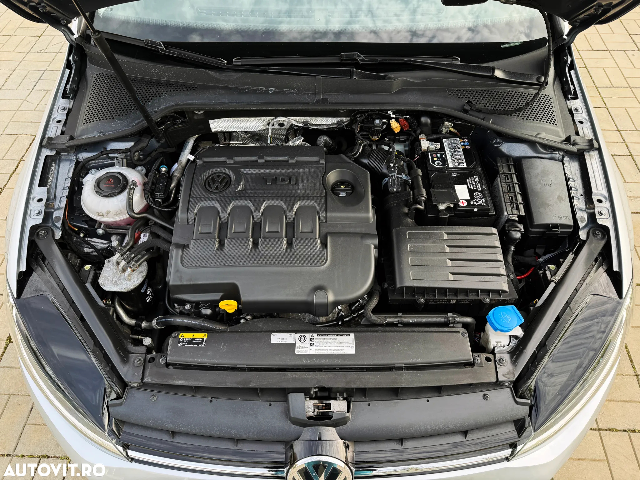 Volkswagen Golf Variant 1.6 TDI SCR Comfortline - 17