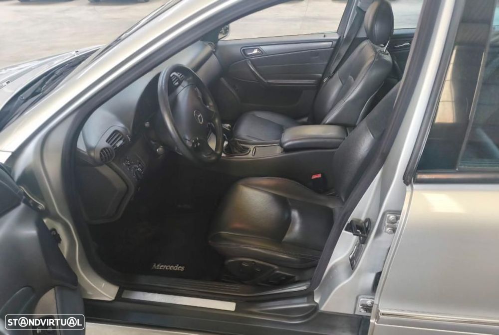 Mercedes-Benz C 180 - 3