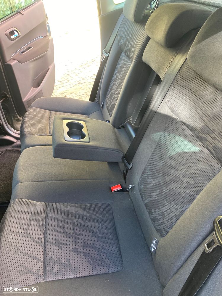 Peugeot 3008 1.6 HDi Active - 26