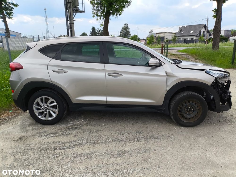 Hyundai Tucson - 4