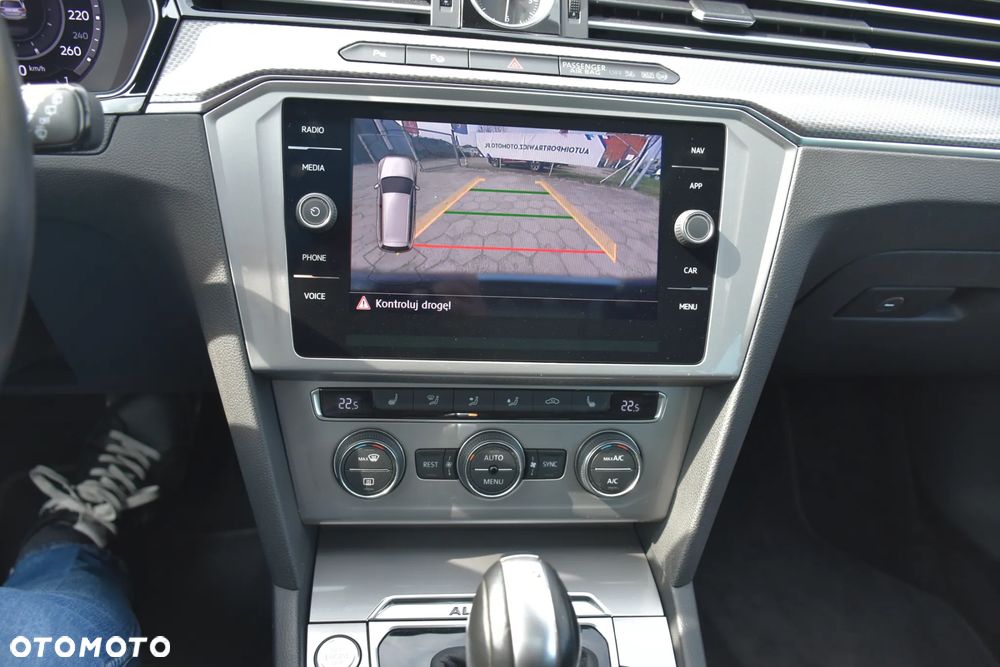 Volkswagen Passat 2.0 TDI SCR (BlueMotion Tech) 4Mot DSG Comfortline - 22