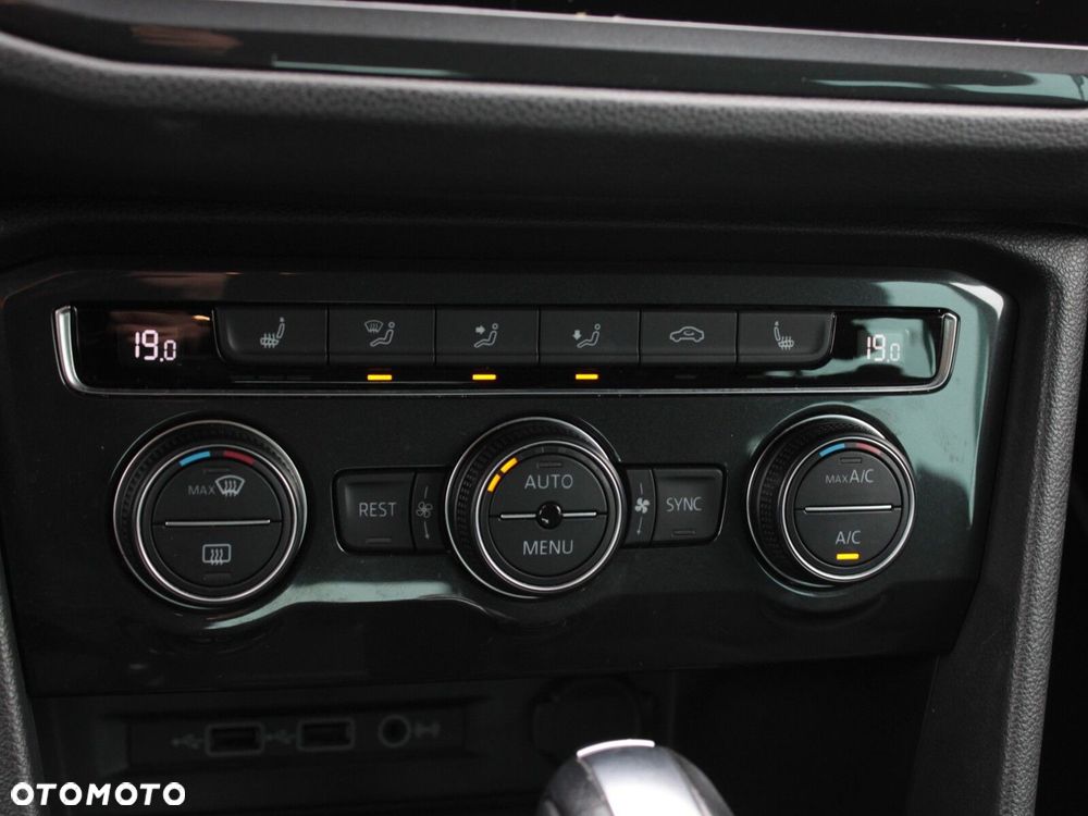 Volkswagen Tiguan 2.0 TSI 4Mot Comfortline DSG - 24