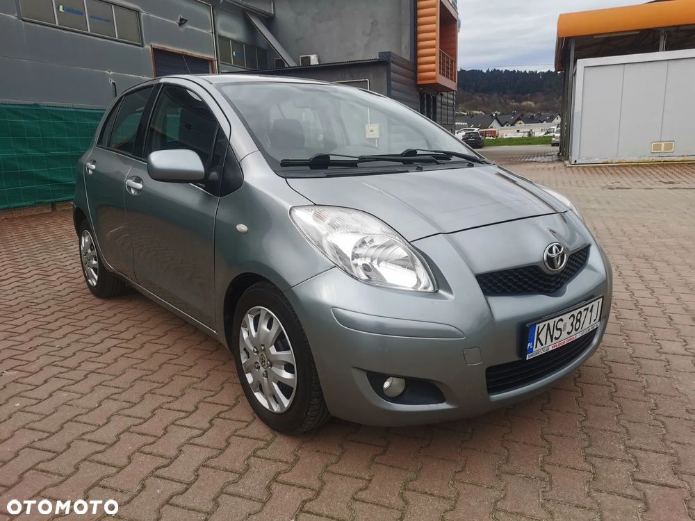 Toyota Yaris 1.4 D-4D Terra EU5 - 2