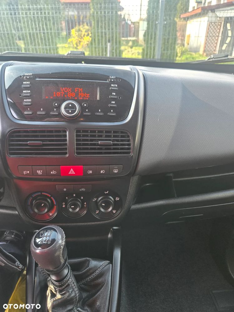 Fiat Doblo 1.6 16V Multijet Easy - 11