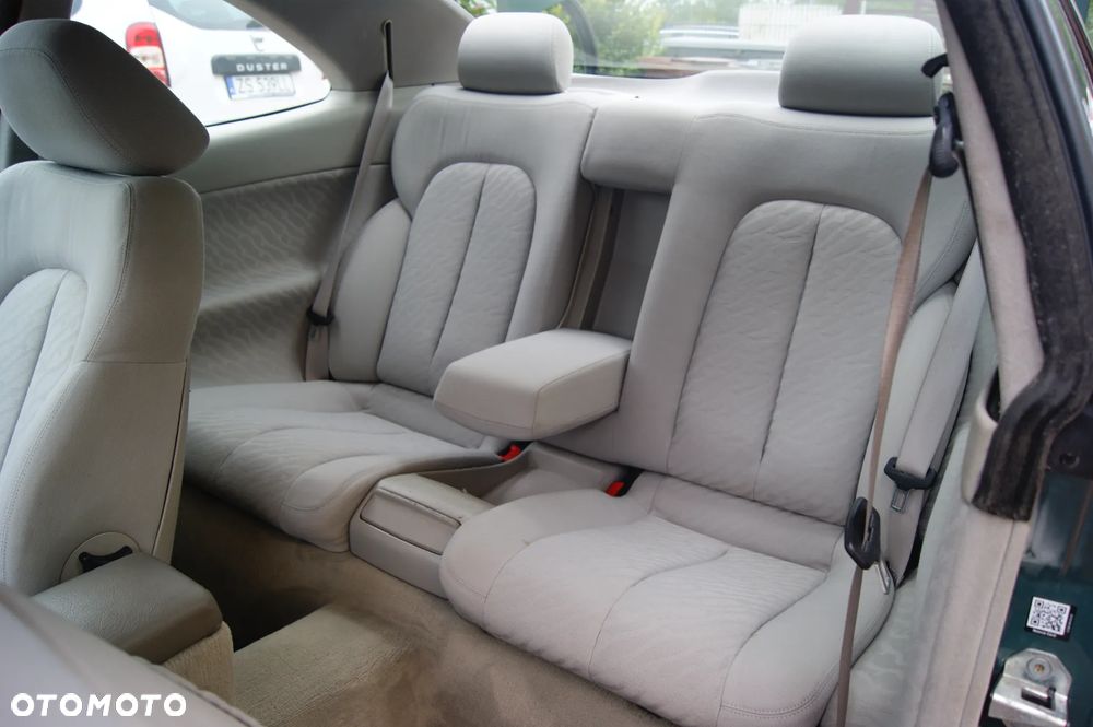 Mercedes-Benz CLK - 19