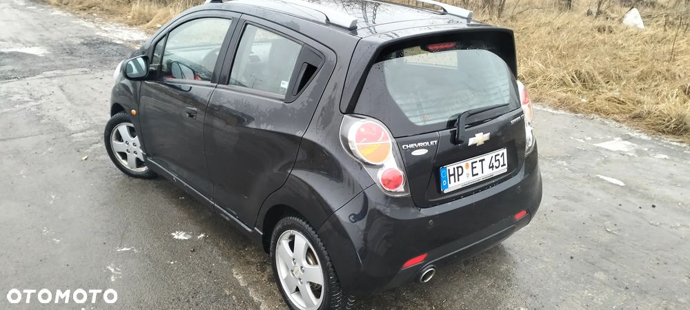 Chevrolet Spark - 16