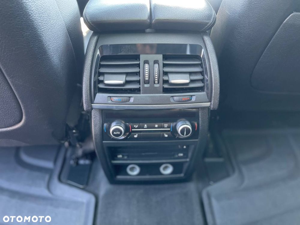 BMW X5 xDrive30d - 19
