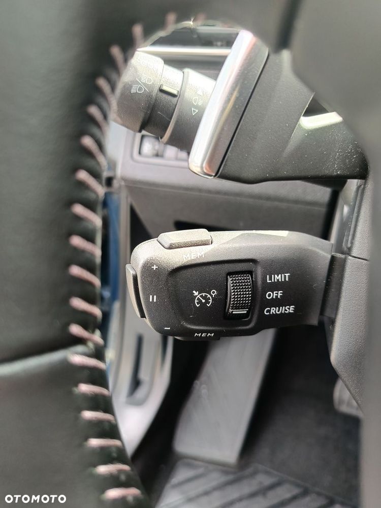 Peugeot 3008 1.5 BlueHDi Active Pack S&S EAT8 - 15