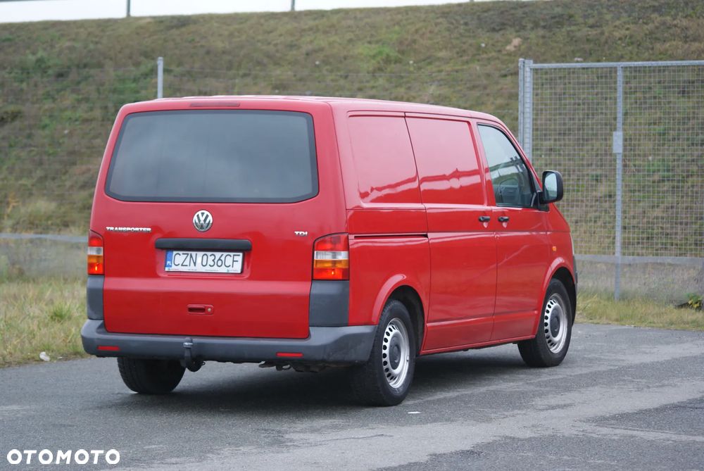Volkswagen T5 - 18