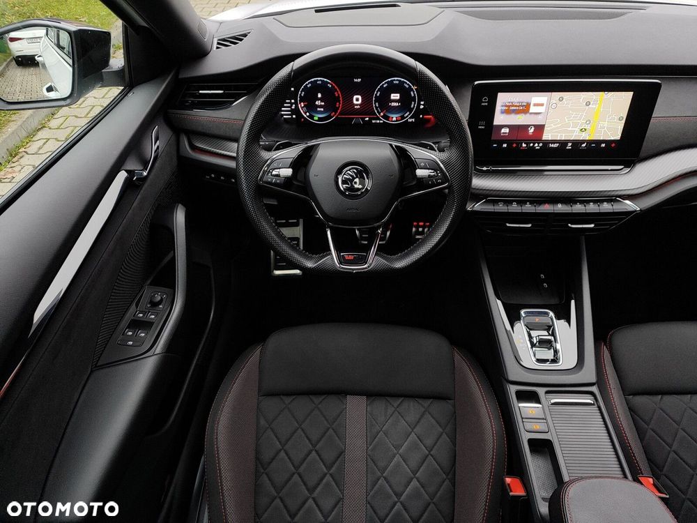 Skoda Octavia 2.0 TDI RS DSG - 18