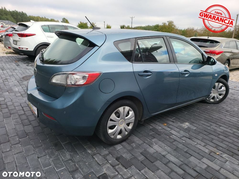 Mazda 3 - 10