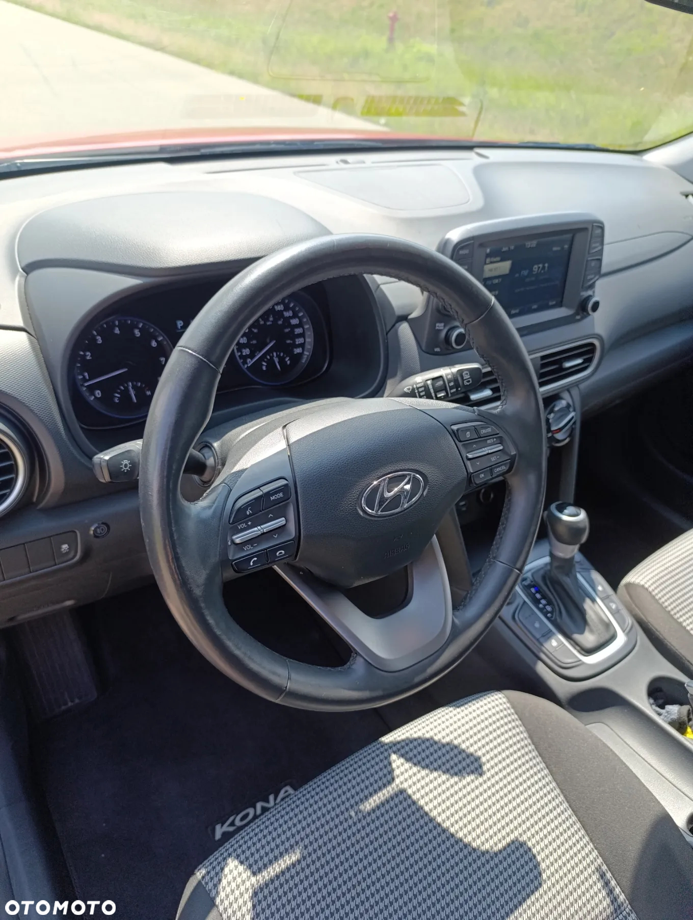 Hyundai Kona - 15