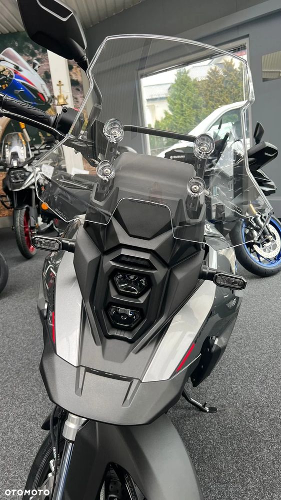 Suzuki V-STROM - 2