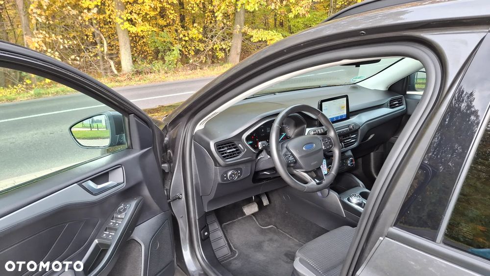 Ford Focus 1.5 EcoBlue Start-Stopp-System COOL&CONNECT - 19