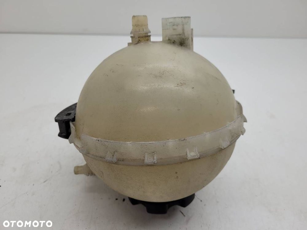 ZBIORNICZEK WYRÓWNAWCZY PŁYNU CHŁODZĄCEGO BMW 3 GT F34 7642159 - 4