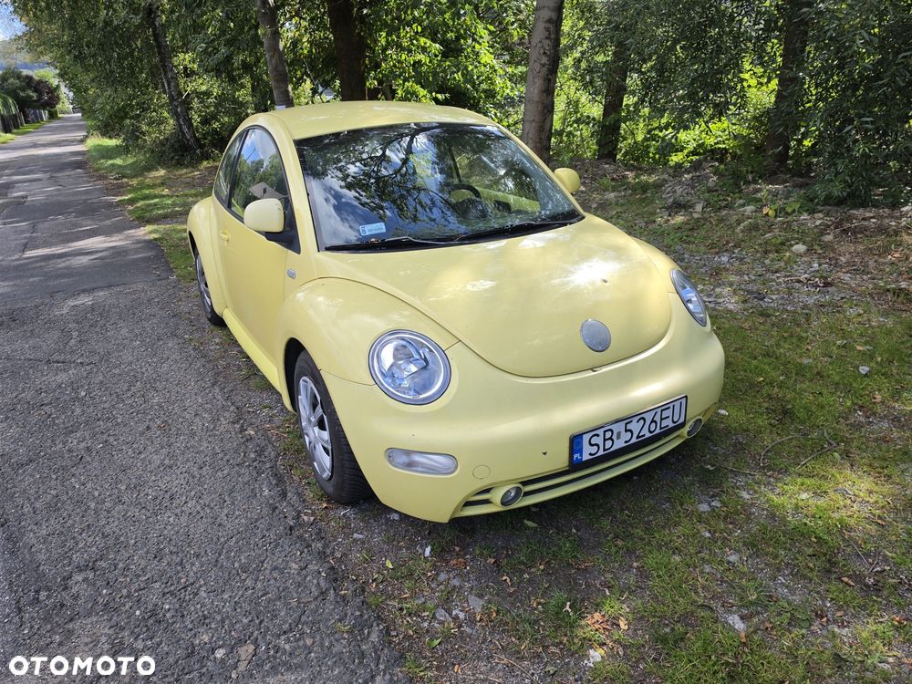 Volkswagen New Beetle - 1