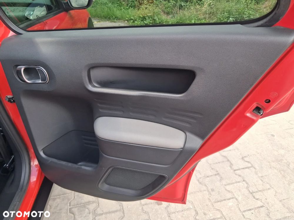 Citroën C4 Cactus 1.2 PureTech GPF Shine S&S EAT6 - 31