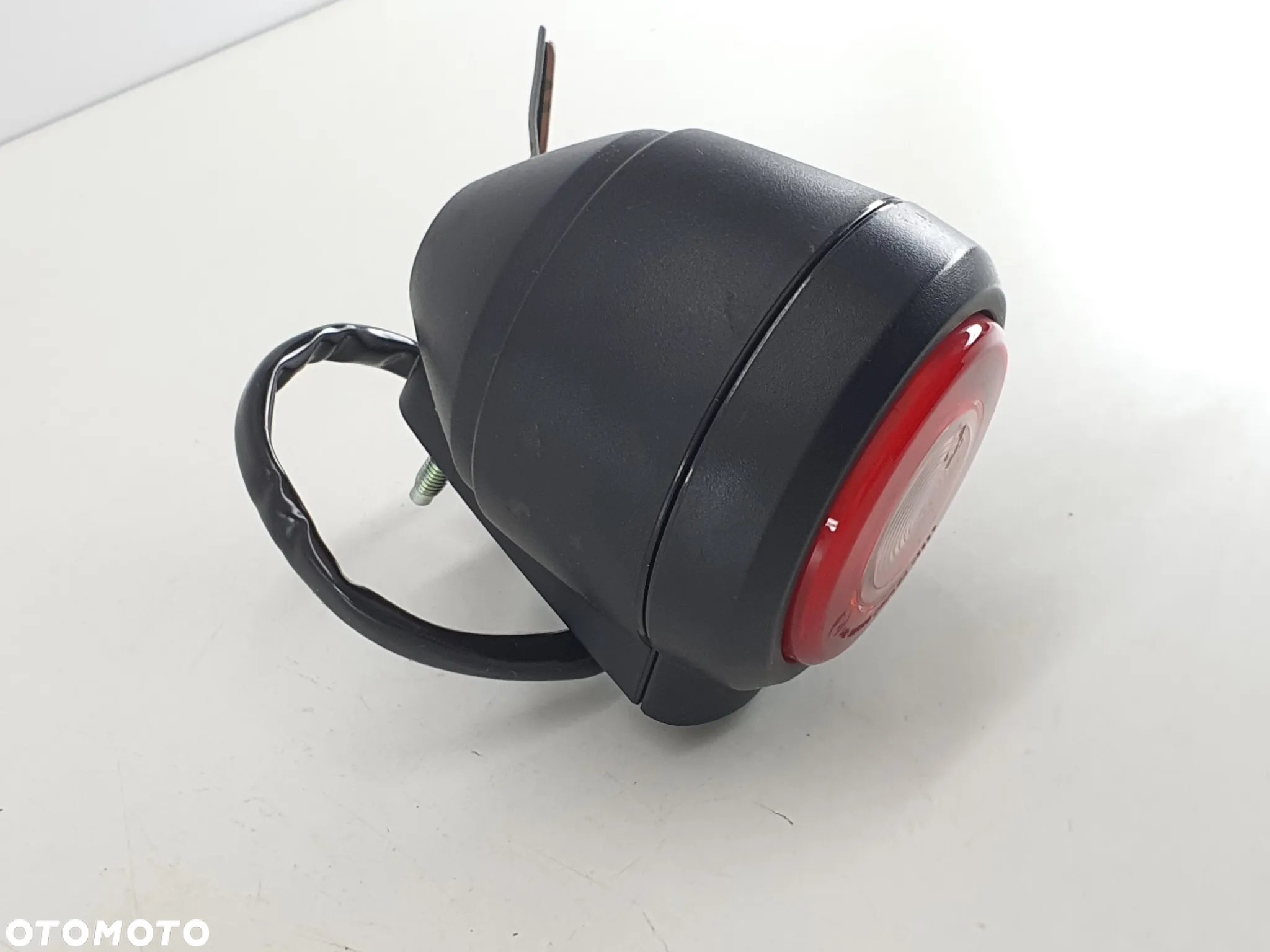 LAMPA TYL YAMAHA XSR 125 MT - 2
