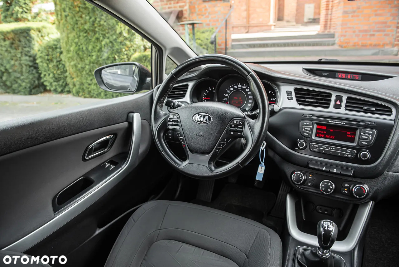 Kia Ceed Cee'd 1.6 CRDi L - 14