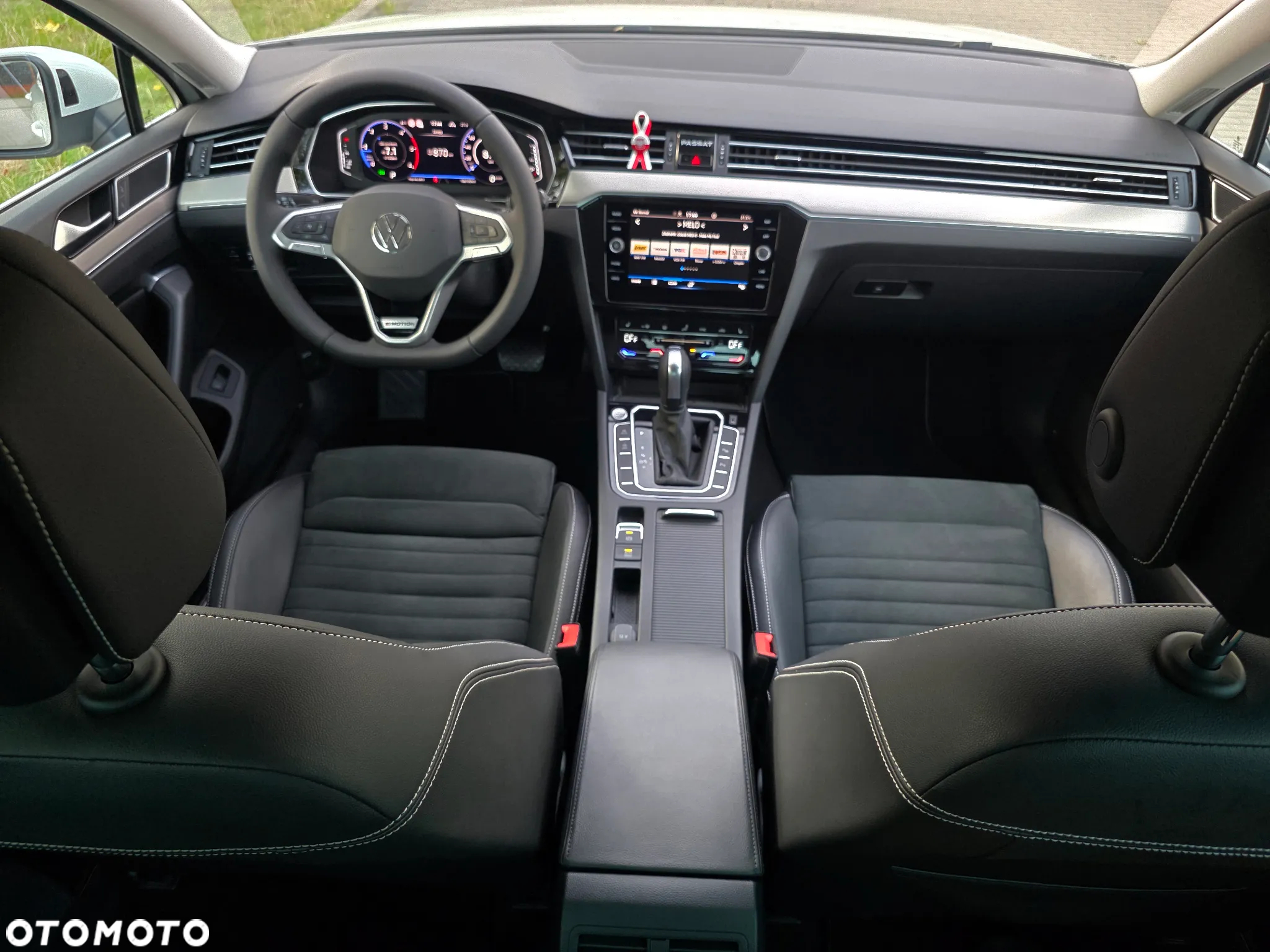 Volkswagen Passat 2.0 TDI Elegance DSG - 40