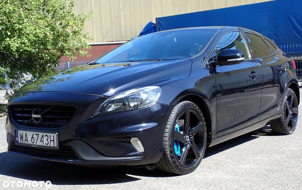 Volvo V40 D3 R Design - 2