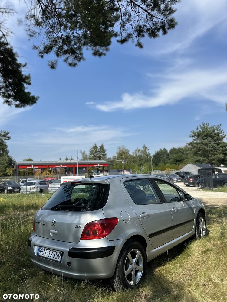 Peugeot 307 - 3