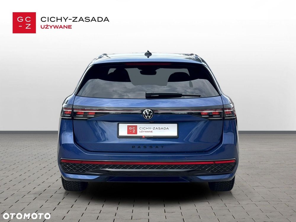 Volkswagen Passat Variant 2.0 TDI SCR 4Mot R-Line DSG - 5
