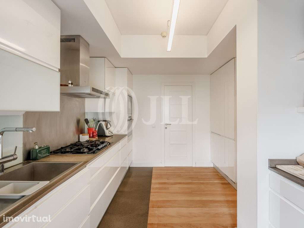 Apartamento T4 com terraço e garagem, Estrela, Lisboa - Grande imagem: 5/11