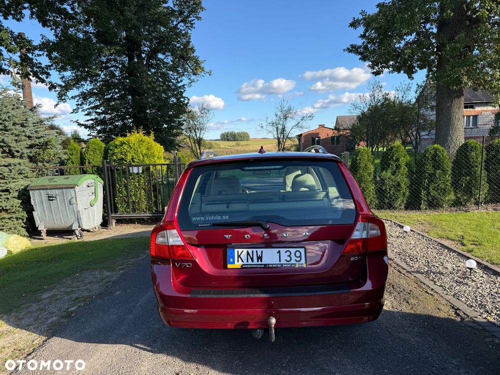 Volvo V70 2.0 Momentum - 7