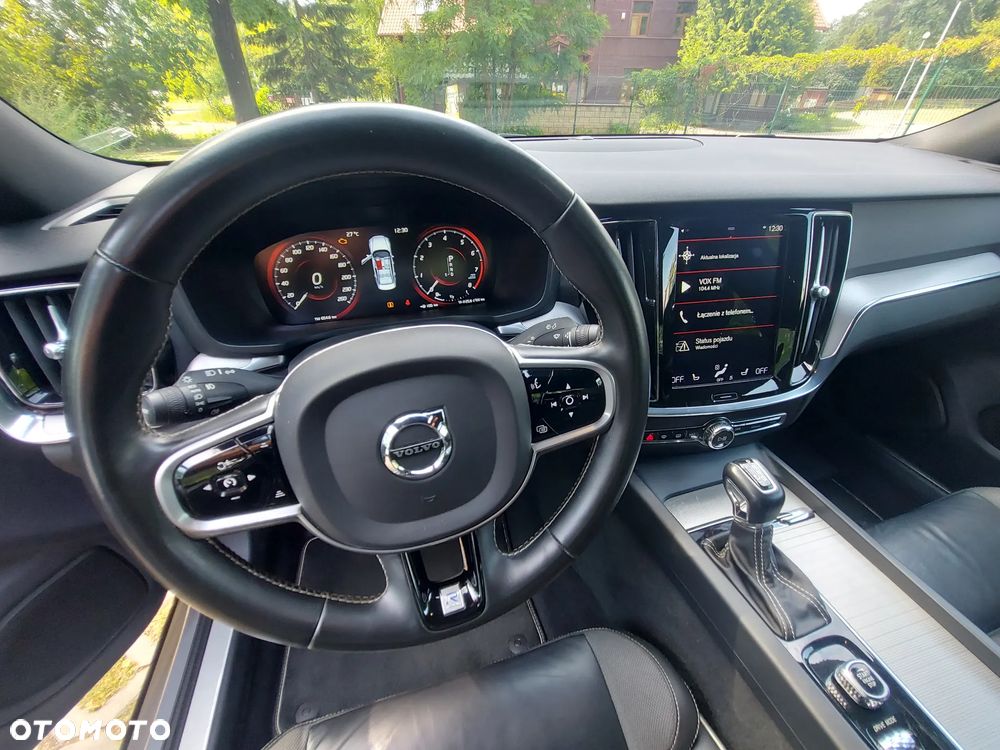 Volvo S60 T4 R-Design - 26
