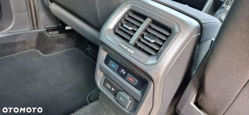 Volkswagen Tiguan - 30