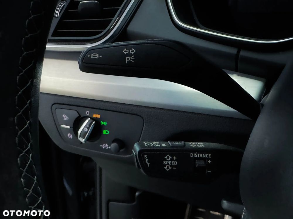 Audi Q5 40 TDI quattro S tronic S line - 39