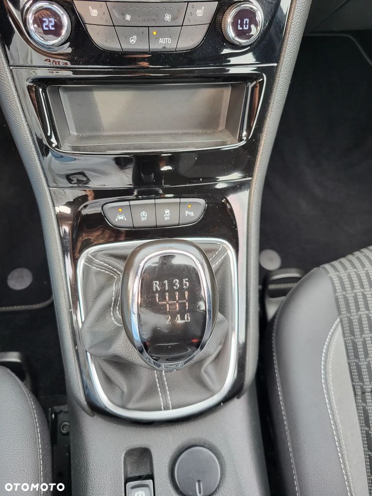 Opel Astra 1.2 Turbo Elegance - 15