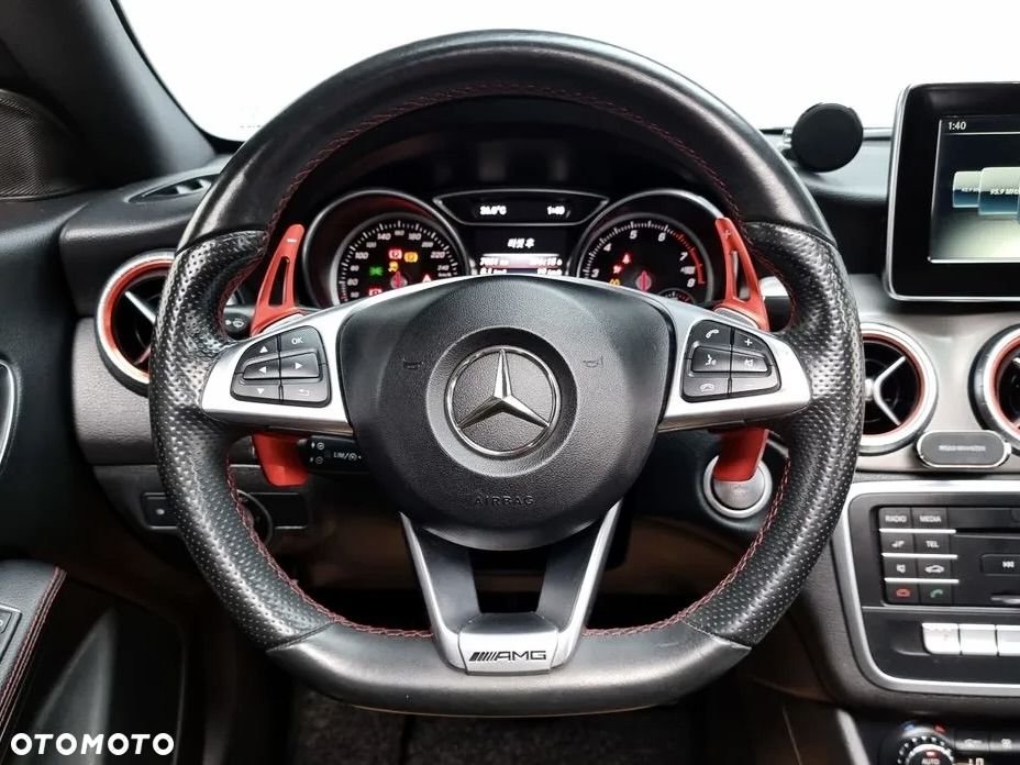 Mercedes-Benz CLA - 10