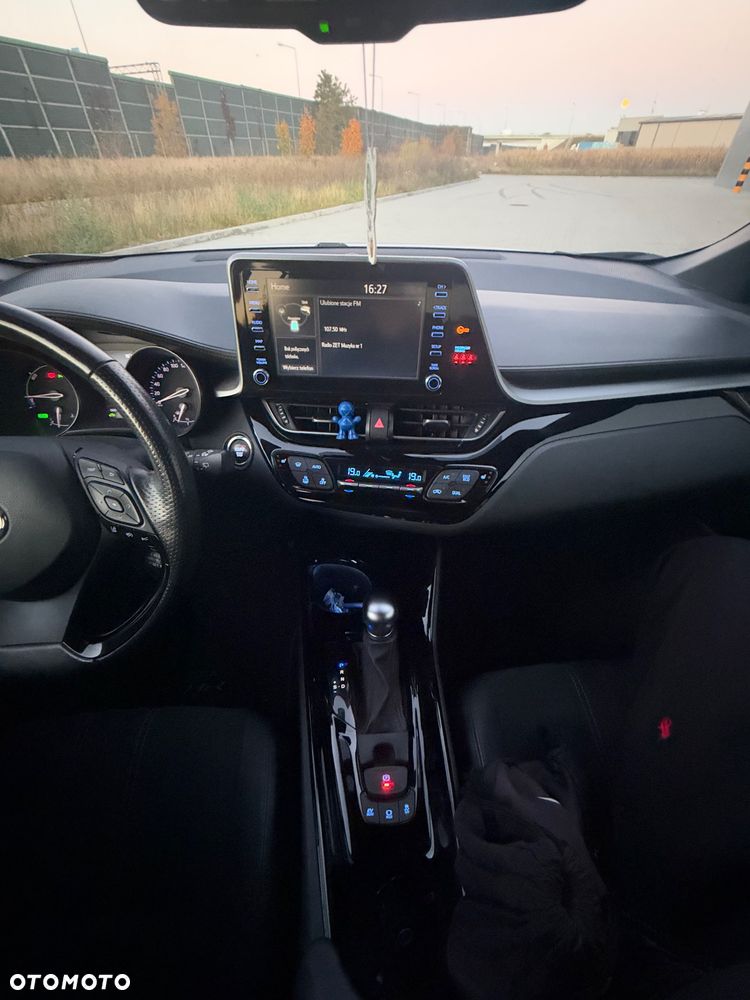 Toyota C-HR - 9