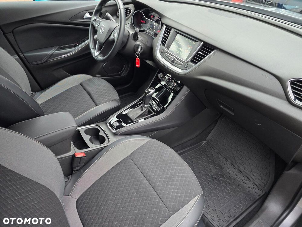 Opel Grandland X 1.2 T GPF Enjoy S&S - 15