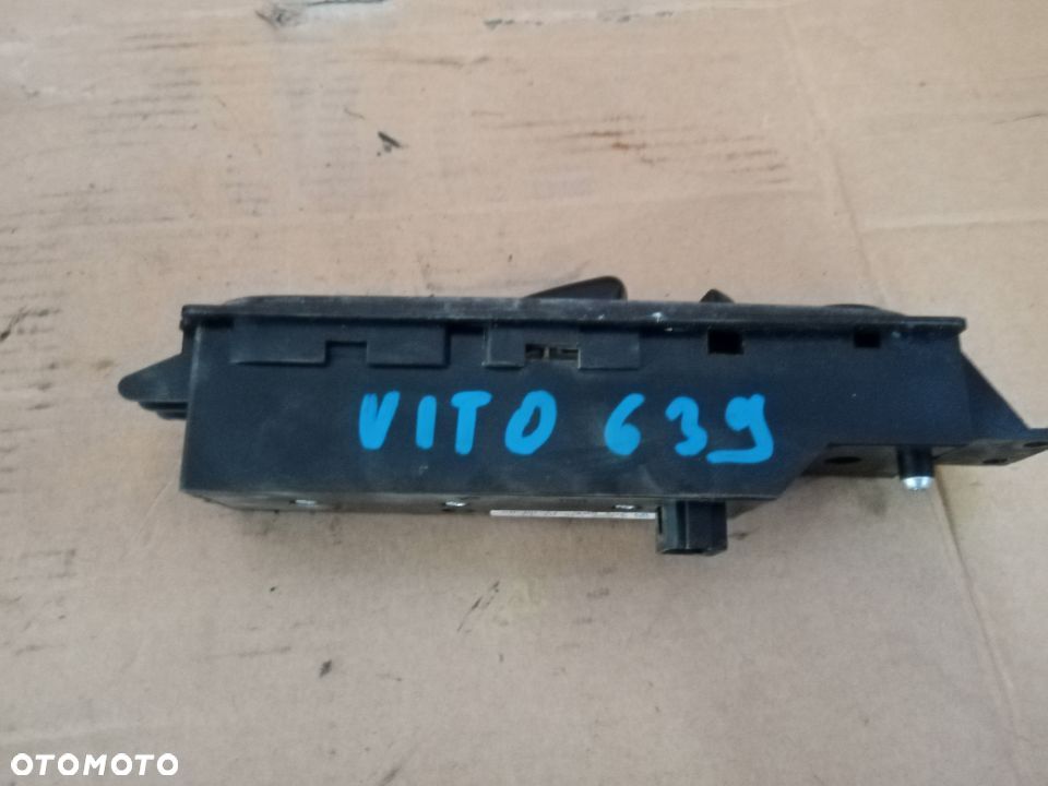 Przełącznik panel sterowania szyb lusterek Mercedes Vito 639 - 2