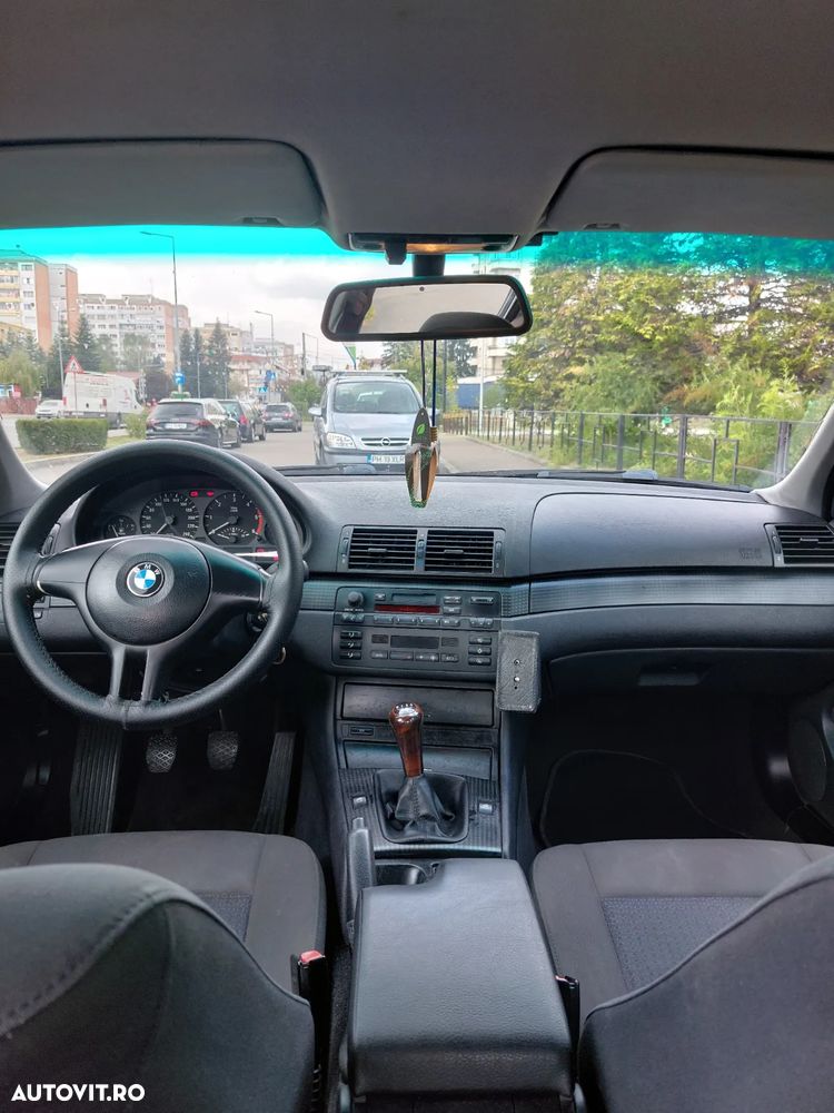 BMW Seria 3 318d - 6
