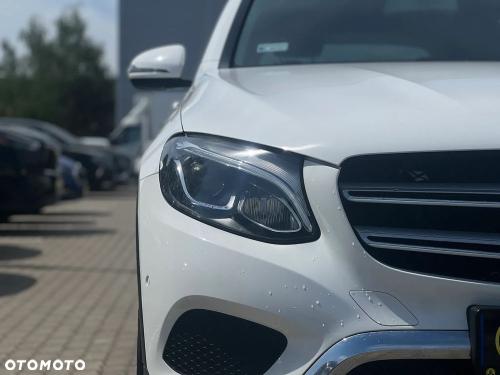 Mercedes-Benz GLC 250 4Matic 9G-TRONIC - 11