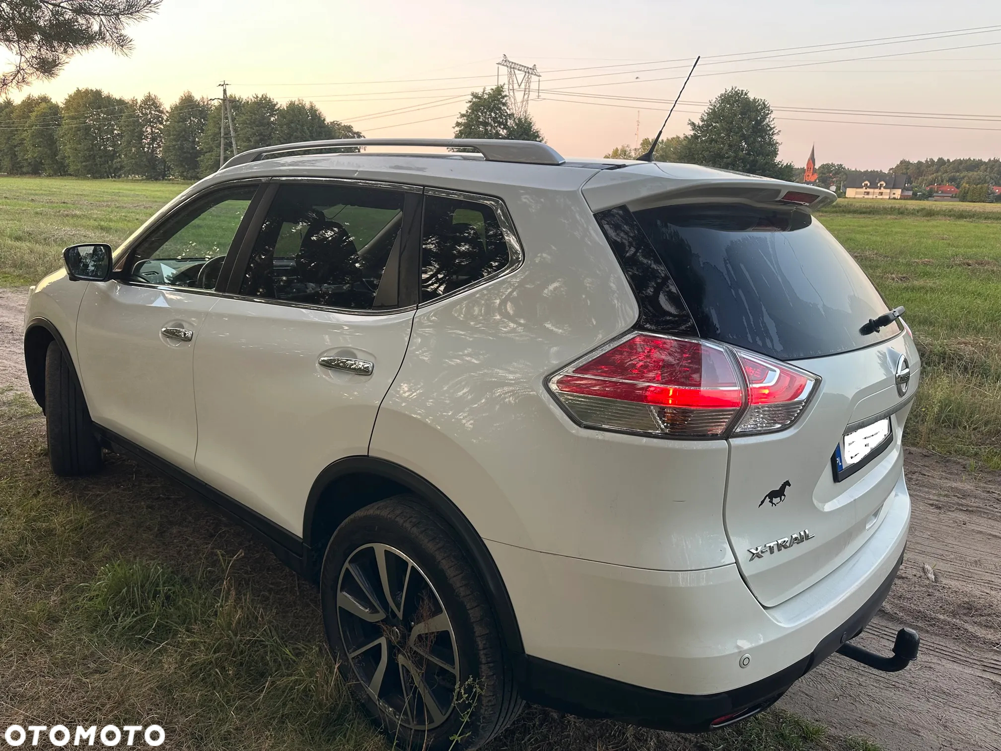 Nissan X-Trail - 4