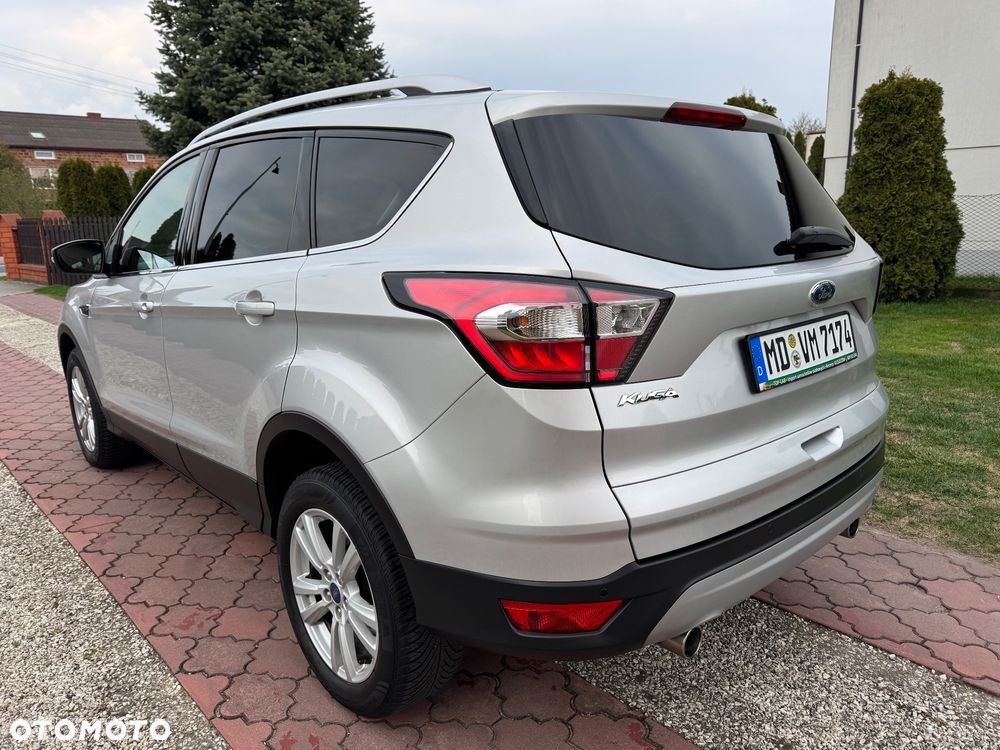 Ford Kuga 1.5 TDCi FWD Titanium - 9