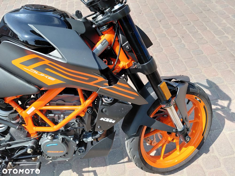 KTM Duke 125 - 11