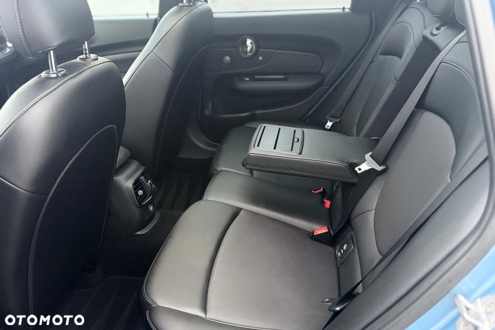 MINI Clubman - 10