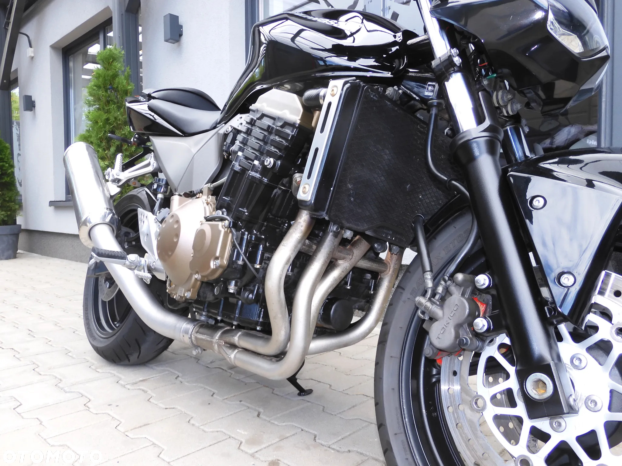 Kawasaki Z - 12
