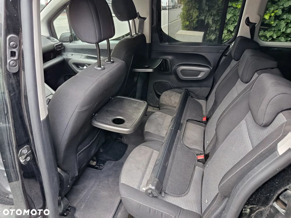 Toyota Proace City Verso 1.5 D-4D L2 Team Deutschland 7-Sitzer - 6
